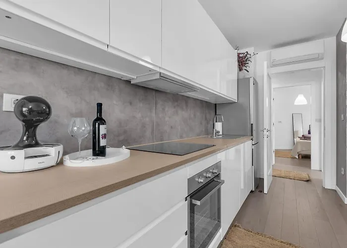 Pet Friendly Silver Sea With Free Parking Daire