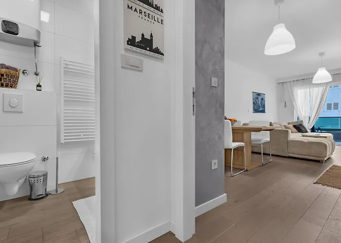 Pet Friendly Silver Sea With Free Parking * Makarska