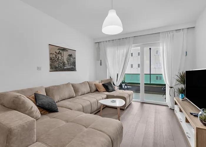 Pet Friendly Silver Sea With Free Parking Daire