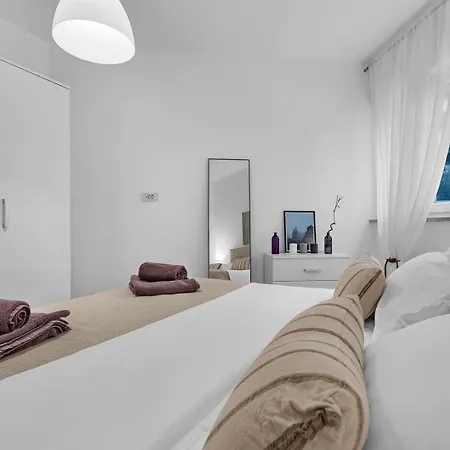 Lejlighed Pet Friendly Silver With Free Parking *